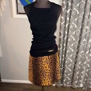 Cache Vintage Leopard Print Skirt Size 12/ bonus True Religion Tank